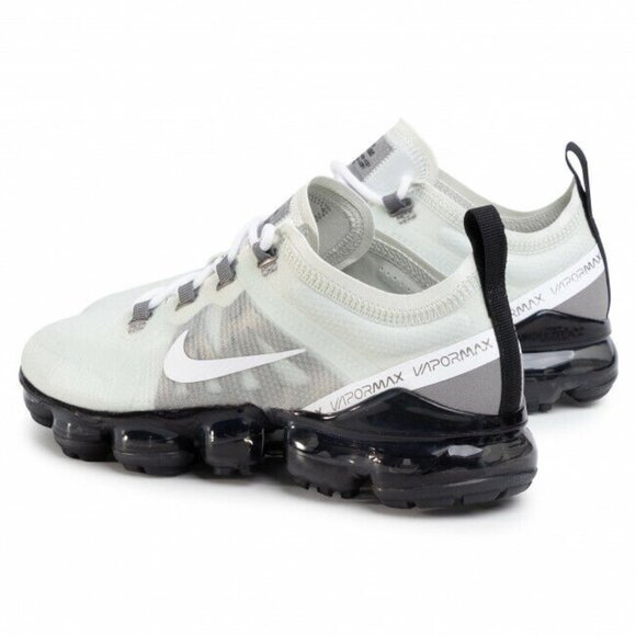 Nike Women's Air Vapormax Shoes - Picture 1 of 15